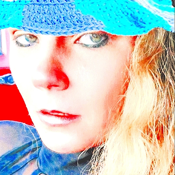 Meet your Posher, Kate grace - Picture 10 of 12